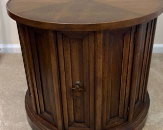 "Jones Creek Elegance" in Evans, GA. Starts Closing Tue 2/13 at 8pm. Pickup is Thu 2/15 from 1-6pm. Please click here to view more photos, descriptions, and current bids: https://ctbids.com/estate-sale/26603