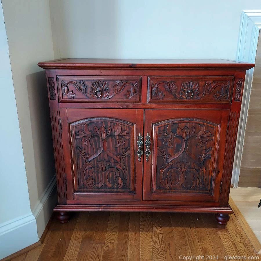 Nice Deb 2 Door Accent Cabinet