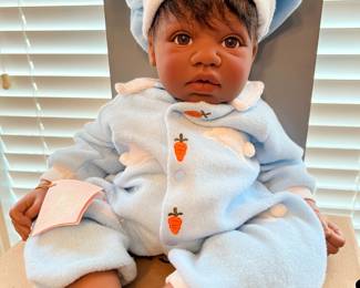 $70 - Excellent Condition. Lee Middleton Doll by Reva Schick (Bunny Dreams) Vinyl Doll w/Original Clothes. 22" Long