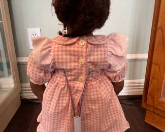 $150 - Excellent Condition                                                      Sanga (Black Girl from Tennessee) by Annette Himstedt (1992)                                                                                                   *Original Box Included