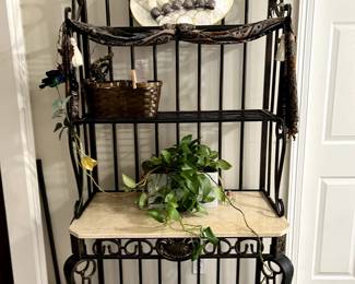 $175 - Great Condition                                                            
Bakers Rack w/Beautiful Marble Top, Size, 32x18x72H