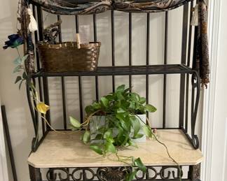 $175 - Great Condition                                                            
Bakers Rack w/Beautiful Marble Top, Size, 32x18x72H