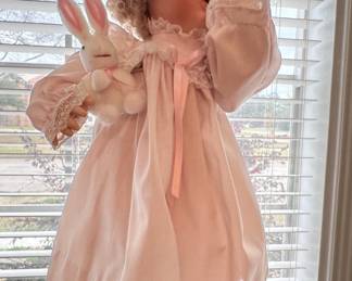 $50 - Excellent Condition                                                           Baby Bunny by Elaine Campbell #1220, (1989)   *Original Box Included