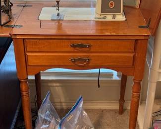 Sewing Machine, vintage patterns