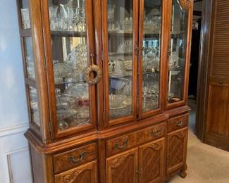 China cabinet