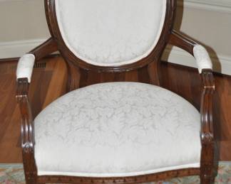 Pristine Vintage Henredon Louis XV Style Ivory Damask Upholstered Carved Mahogany Open Arm Chair 40"H x 22"D x 25"W