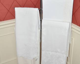 Gorgeous Vintage Table Linens Available!