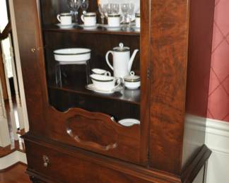 Antique William and Mary Style Mahogany China Cabinet, 1 Door with 3 Shelves, Featuring Solid Brass Pulls and Intricate Carving.  Matches Both the Sideboard & Dining Table. 44"W x 16.75"D x 66"H