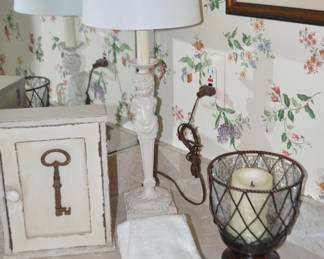 Adorable Bathroom Decor!