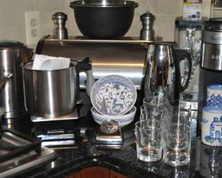 A Wonderful Assortment of Kitchenware Including Estrelade Conimbrigh Bowls Made in Portugal!  Also a "Like New" Electric Breville Tea Pot 