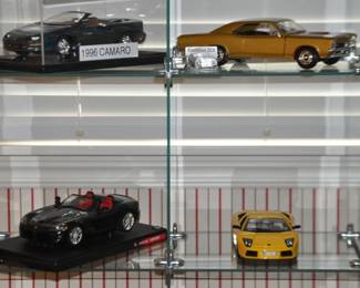 ERTL American Muscle 1966 Pontiac GTO 1:18, 1:18 Maisto Ferrari,  Bburago Yellow Lamborghini 1:18, Hot Wheels Dodge Viper SRT10 Black Convertible 1:18 & ERTL American Muscle 1996 Chevy Camaro Convertible 1:18 in Display Box