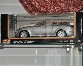 Maisto Special Edition Lexus SC 430 1:18 in Box
