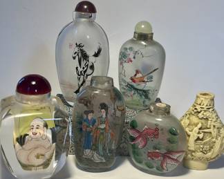 Snuff bottles