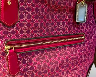 COACH “Poppy” Metallic Signature Patent Leather Trim Tote Handbag comes with dust bag. Like new never used 