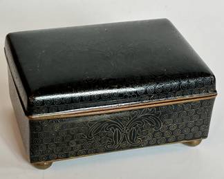 cloisonné hinged box