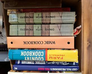 Dining with Pioneers