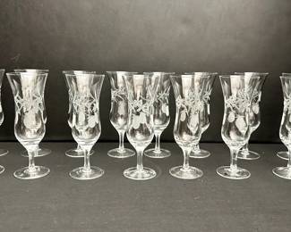 Pineapple fluted champagne glasses
