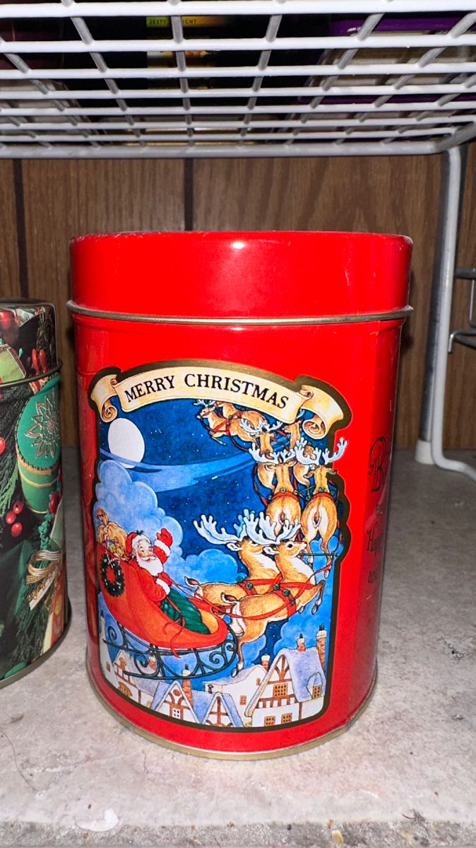 Estate sale in Broomfield starts on 2/16/2024