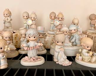 Huge collection of Precious Moments 