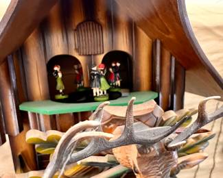 Vtg. Black Forest clock - Cuendet - Bayrischer Landler Kuckuckswalzer