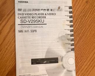 DVD video player & video cassette recorder SD-V295KU