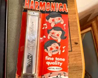Vtg. Harmonica 