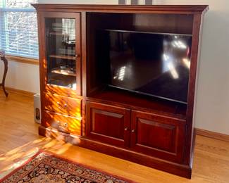 TV cabinet 