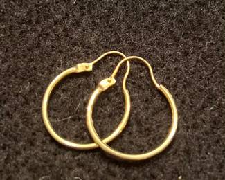 30%off -  14k Gold earrings 