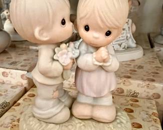 Huge collection of Precious Moments 