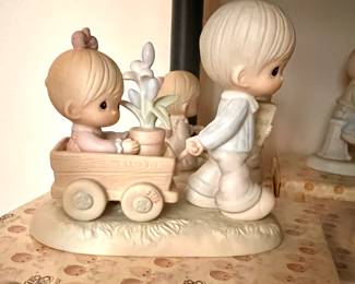 Huge collection of Precious Moments 