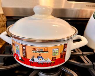 Villeroy & Boch 2.5 qt. covered enamel casserole - LaPlau 