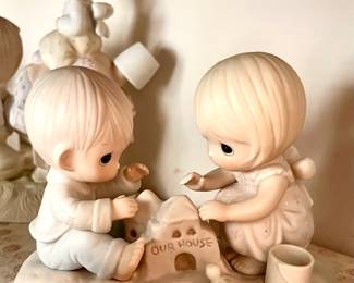 Huge collection of Precious Moments 