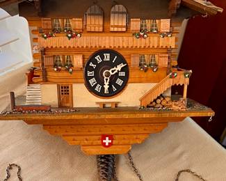 Vtg. Black Forest clock -An der Schonen blauen Donau Wein, Welb und Gesang 