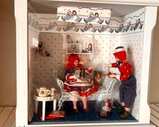 Hand made Raggedy Ann and Andy lighted mini doll house  