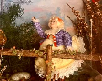 Hand made lighted mini doll house  