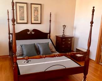 Cresent 4 Poster queen bed frame and adjustable elec. bed frame,  raises at the head and the feet