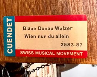 Vtg. Black Forest clock - Cuendet - Bayrischer Landler Kuckuckswalzer