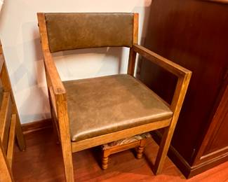 1 of 4 Vtg. office chairs 