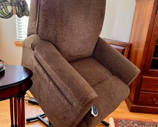 Walter E Smithe Brown Lift Chair
