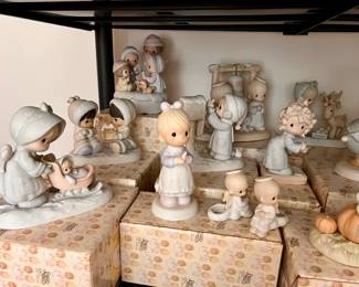 Huge collection of Precious Moments 