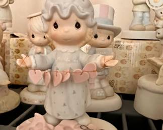 Huge collection of Precious Moments 