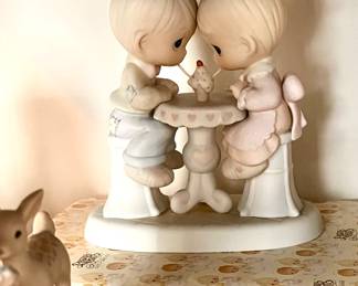 Huge collection of Precious Moments 