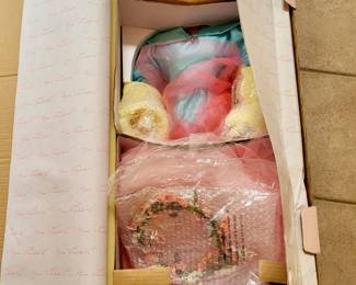 Gloria Vanderbilt doll w/glass Swan - never out of the box