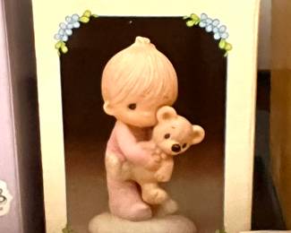 Huge collection of Precious Moments 