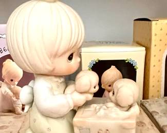 Huge collection of Precious Moments 