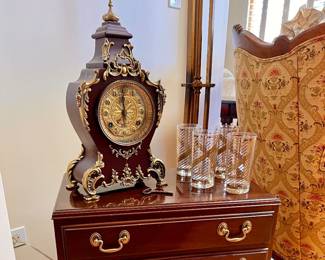 another view - Ethen Allen small side table w/4 drawers  