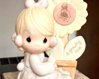 Huge collection of Precious Moments 