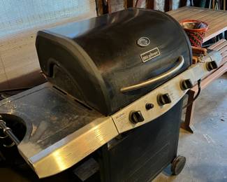 This grill set is available.  Keep in mind the garage will be closed.  Ask to see this unit and one of the staff will show it to you.