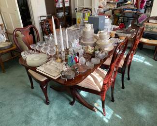 Duncan Phyfe Dining Room Table 