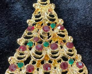 Christmas Brooch